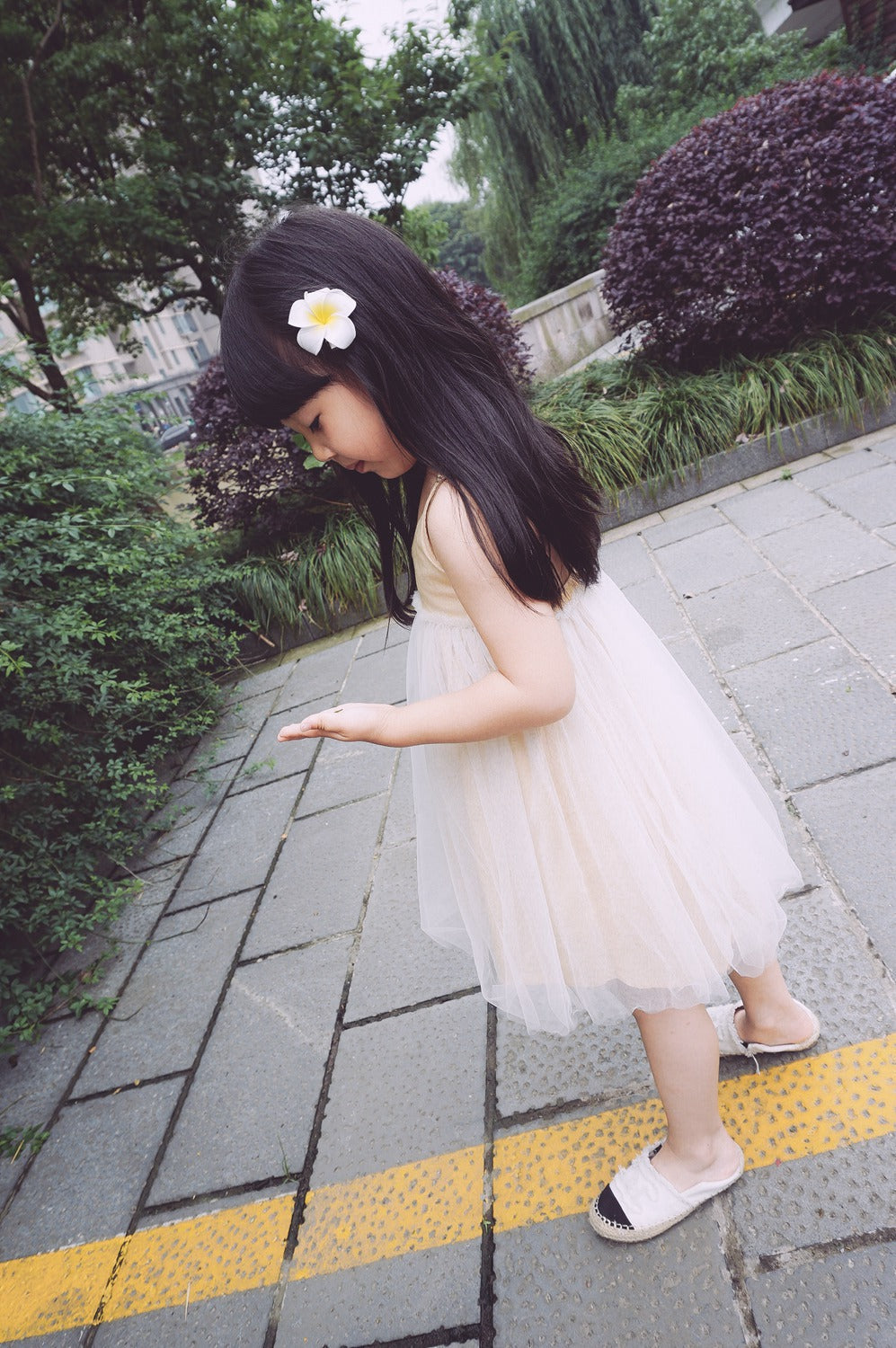 Girls Gold Tulle Dress