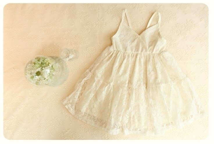 Deluxe  Avene Ivory Dress ( Made in Korea)
