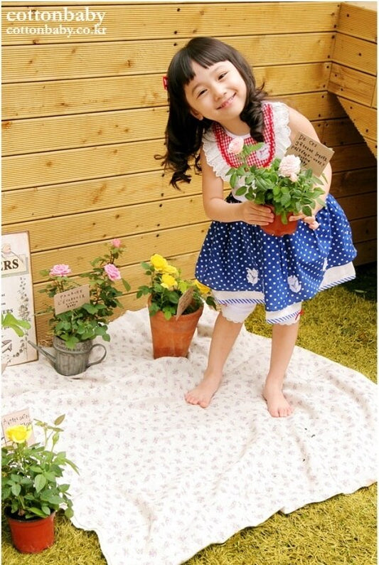 Luxury Girls Floral Embroidery Top ( Made in Korea)